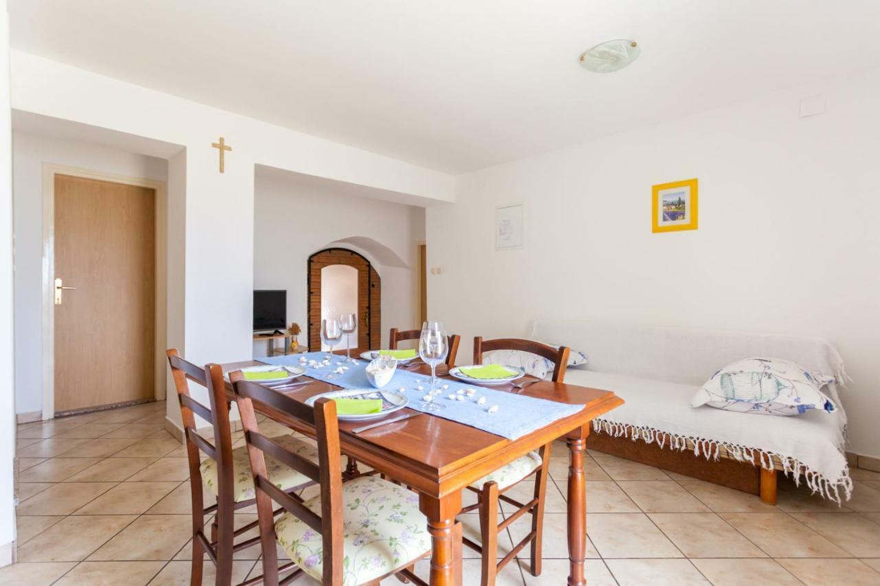 Marina Apartman Malinska Kültér fotó