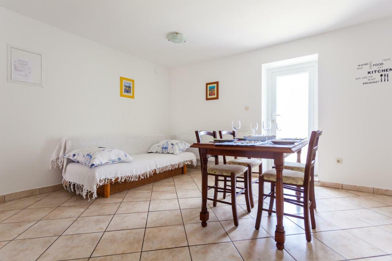 Marina Apartman Malinska Kültér fotó